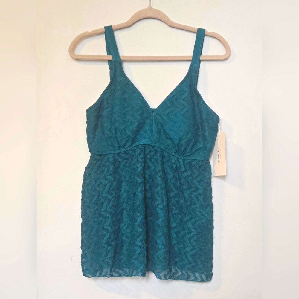 4 for $30 🌈 Bloomchic BNWT Green A-line Flared Zigzag Lacy Swim Top size 12
